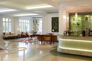 the-james-royal-palm-lobby-main-view