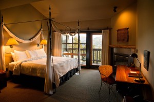 sun-mountain-lodge-mt-robinson-suite_hpg_1