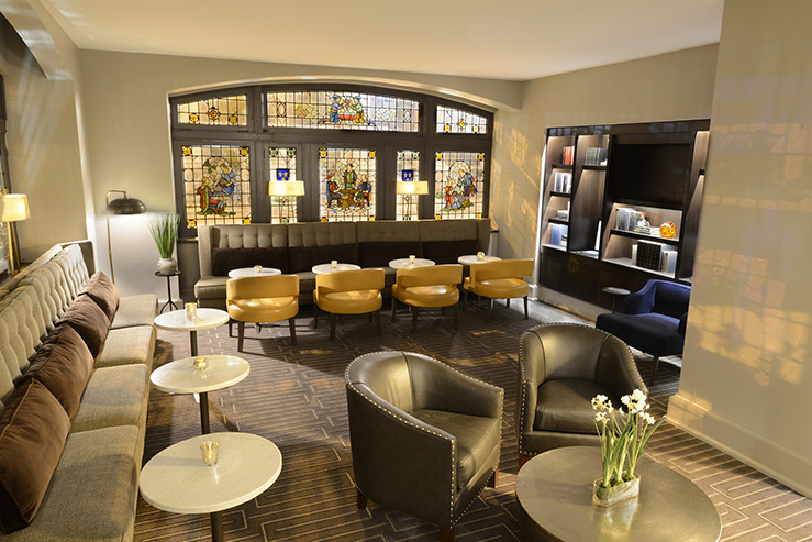 magnolia-hotel-st-louis-living-room-1_hpg_1