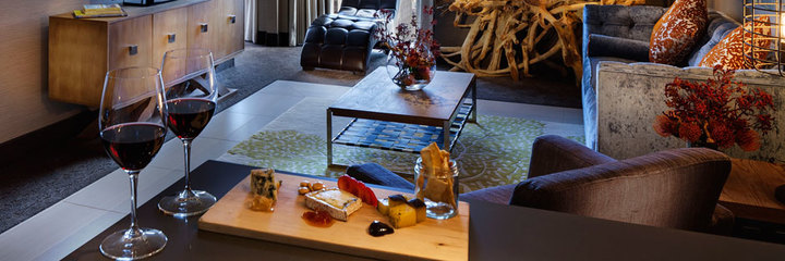 whitneypeak_940x313_720