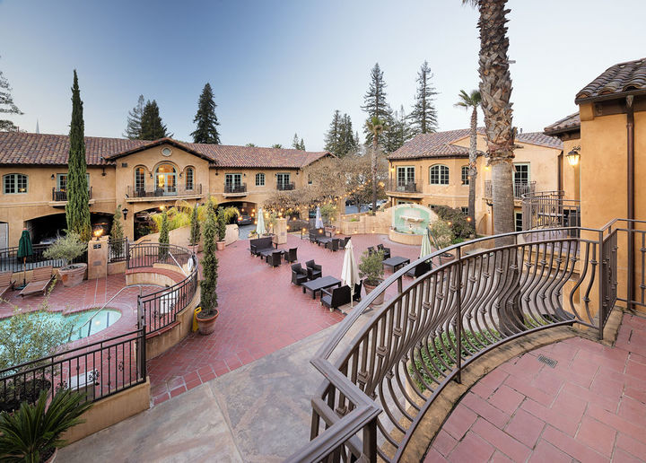 hotel los gatos