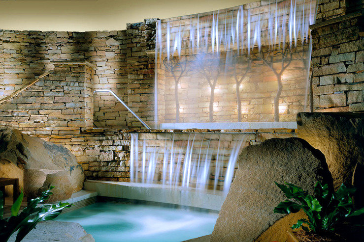 the-lodge-at-woodloch-jacuzzi_hpg