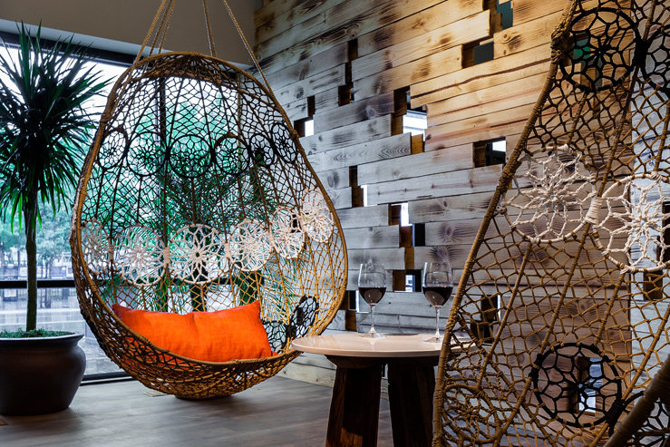 whitney-peak-hotel-bar-5_hpg