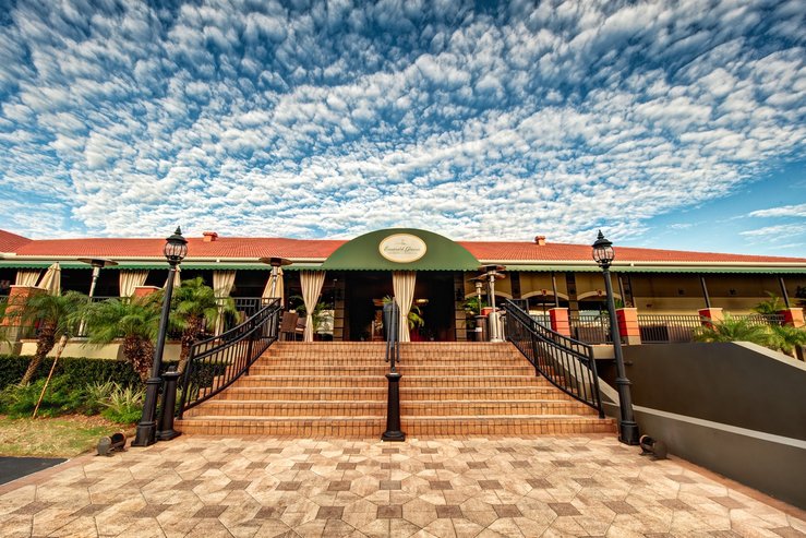 emerald-greens-golf-resort-and-country-club-exterior-n1_hpg